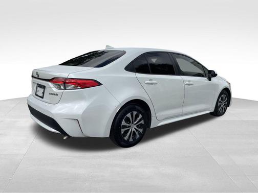 2022 Toyota Corolla Hybrid LE