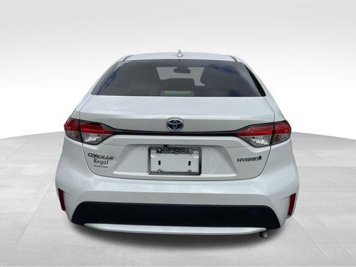 2022 Toyota Corolla Hybrid LE