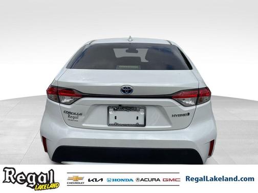 2022 Toyota Corolla Hybrid LE