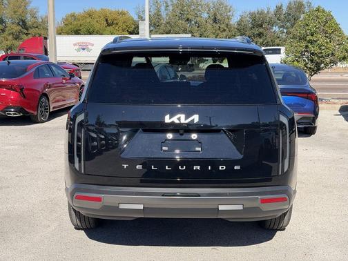 2027 Kia Telluride S