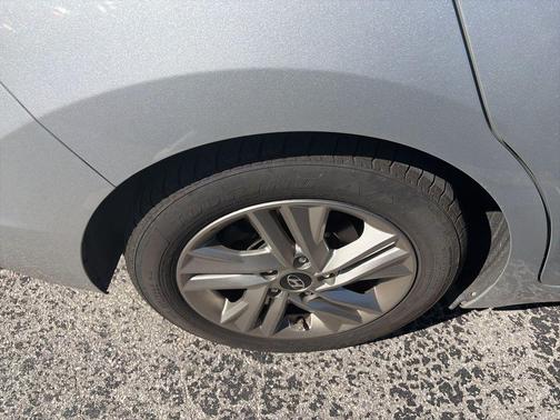 2019 Hyundai ELANTRA Value Edition