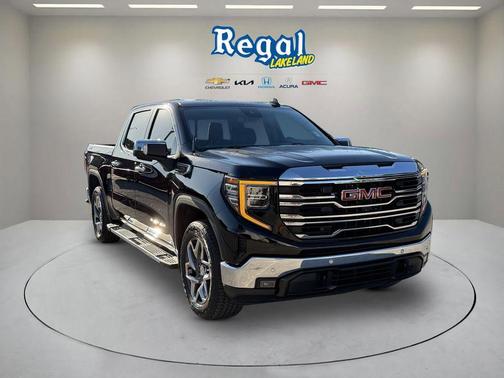 Onyx Black 2023 GMC Sierra 1500 SLT