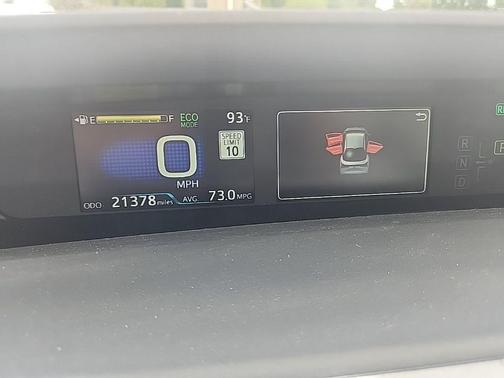 2021 Toyota Prius L