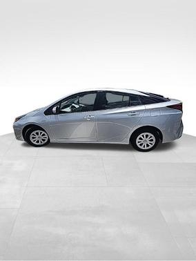 2021 Toyota Prius L