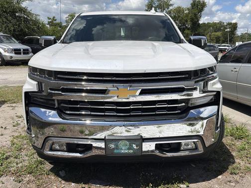 Iridescent Pearl Tricoat 2022 Chevrolet Silverado 1500 Limited LTZ