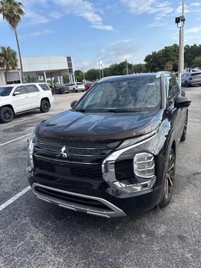 2022 Mitsubishi Outlander SEL