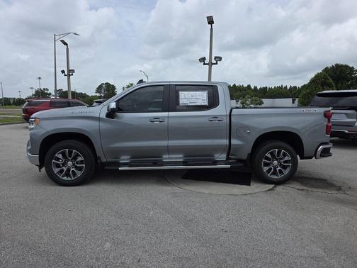 2025 Chevrolet Silverado 1500 LT