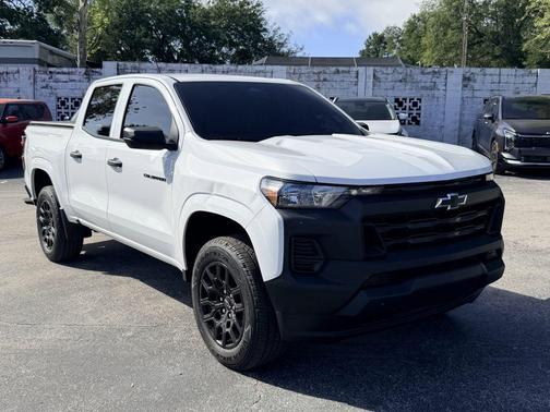2025 Chevrolet Colorado WT