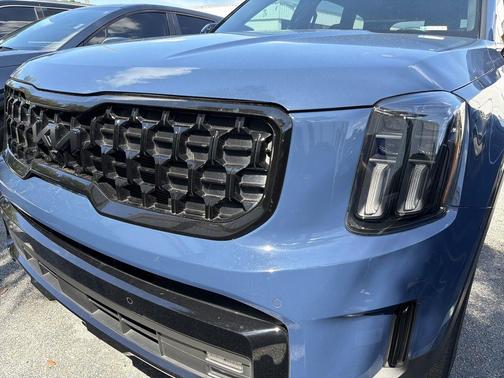 Midnight Black 2025 Kia Telluride SX-Prestige X-Line