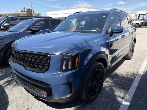 Midnight Black 2025 Kia Telluride SX-Prestige X-Line