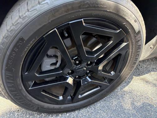 Midnight Black 2025 Kia Telluride SX-Prestige X-Line