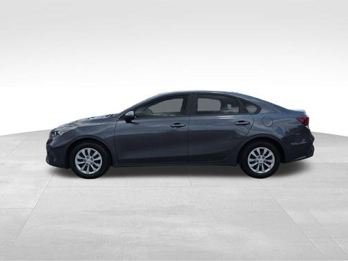 2023 Kia Forte LX