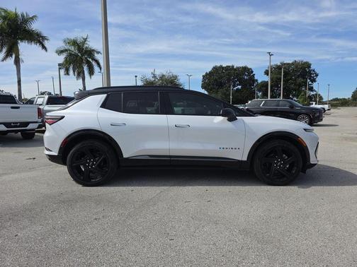 2025 Chevrolet Equinox EV RS