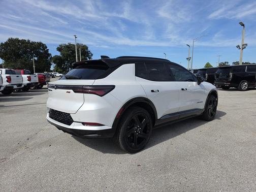 2025 Chevrolet Equinox EV RS