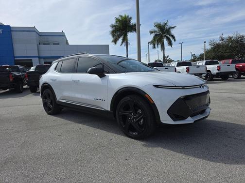 2025 Chevrolet Equinox EV RS