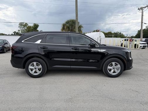 Ebony Black 2026 Kia Sorento LX