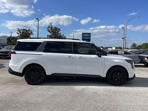 2026 Kia Carnival Hybrid SX