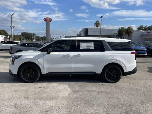 2026 Kia Carnival Hybrid SX