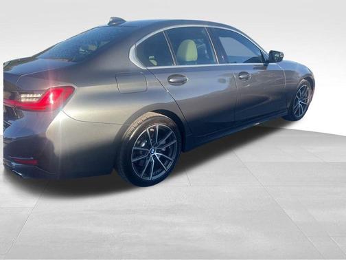 2020 BMW 330 i