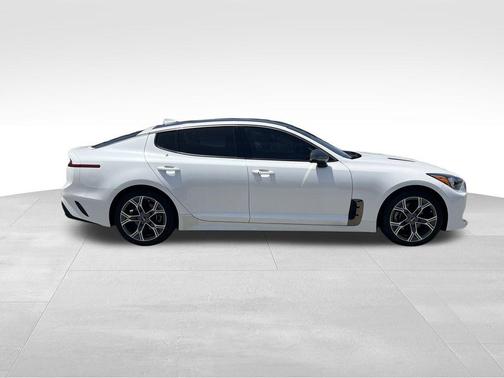 2020 Kia Stinger GT-Line