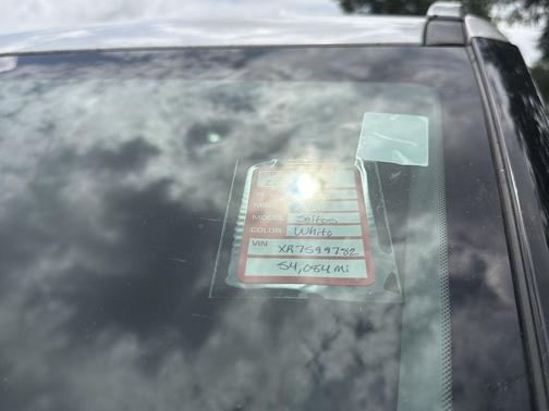 Snow White Pearl 2024 Kia Seltos S