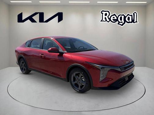 Currant Red 2026 Kia K4 LXS