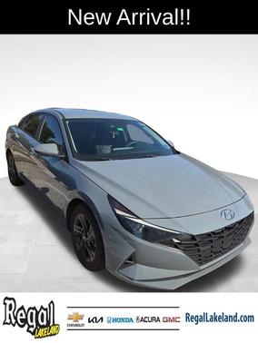 2021 Hyundai ELANTRA SEL
