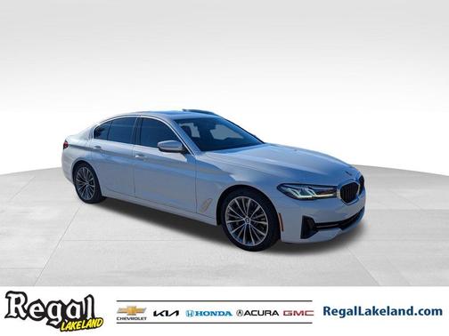 2021 BMW 530 i