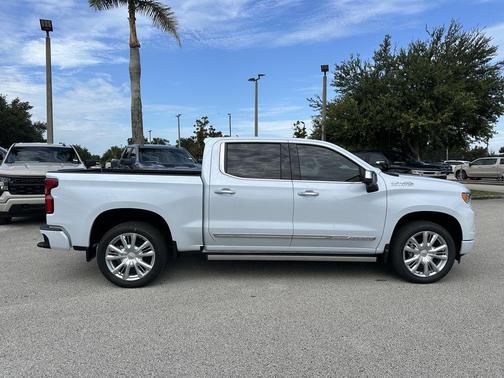 Polar White 2026 Chevrolet Silverado 1500 High Country