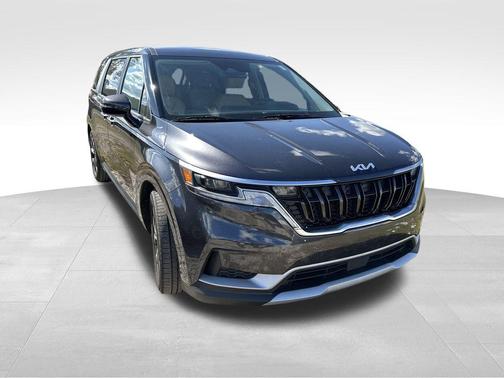 2023 Kia Carnival EX