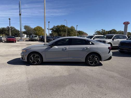 2026 Kia K5 GT-Line