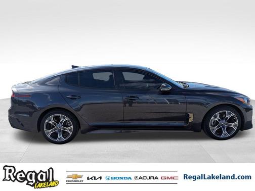 2021 Kia Stinger GT-Line