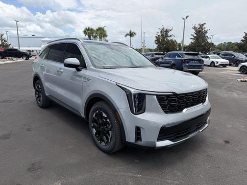 Wolf Gray 2026 Kia Sorento S