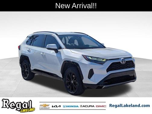 2022 Toyota RAV4 Hybrid SE