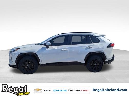 2022 Toyota RAV4 Hybrid SE