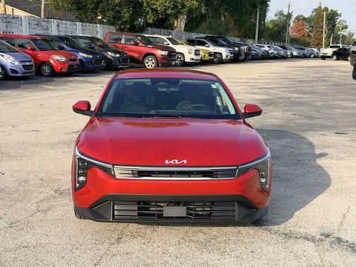 Currant Red 2025 Kia K4