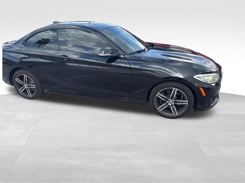2017 BMW 230 i