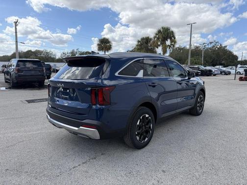 Midnight Black 2026 Kia Sorento S