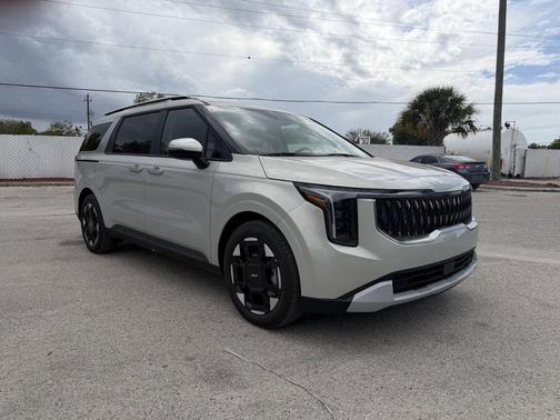 Ivory Silver 2026 Kia Carnival EX