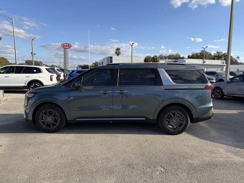 2026 Kia Carnival Hybrid SX