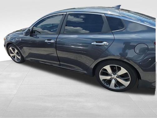 2020 Kia Optima S