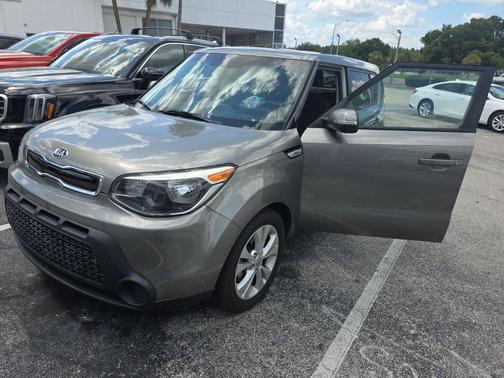 2014 Kia Soul +
