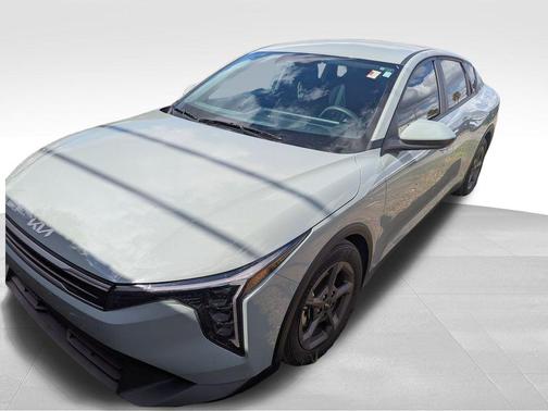2025 Kia K4 