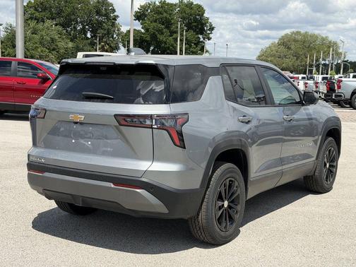 Sterling Gray Metallic 2026 Chevrolet Equinox LT