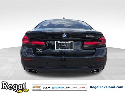 2021 BMW 530 i