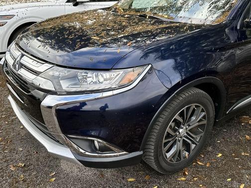 2017 Mitsubishi Outlander 