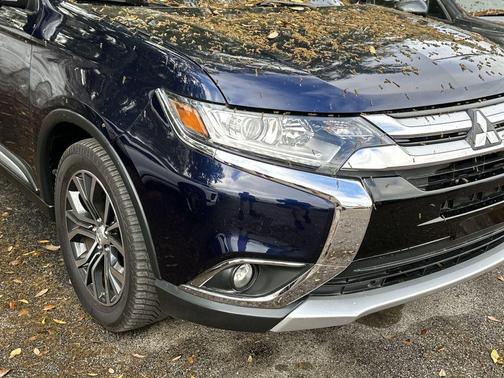 2017 Mitsubishi Outlander 