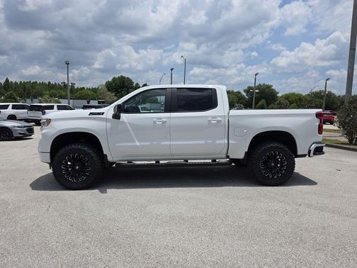 2025 Chevrolet Silverado 1500 RST