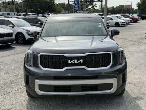 Gravity Gray 2024 Kia Telluride EX