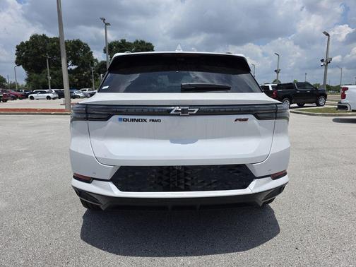 2025 Chevrolet Equinox EV RS